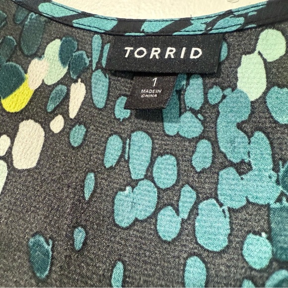 Torrid Green Faux Wrap Midi Dress - Picture 7 of 8